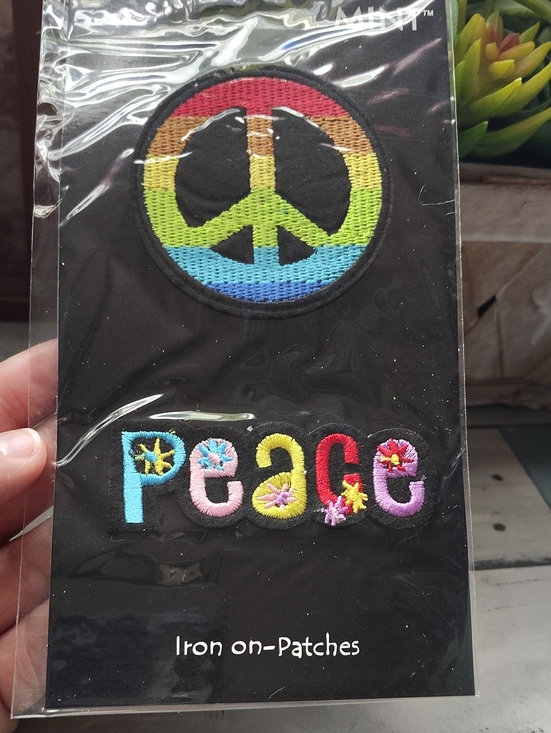 Mint Other - ✌️Multicolor Rainbow Peace Sign Patches ✌️